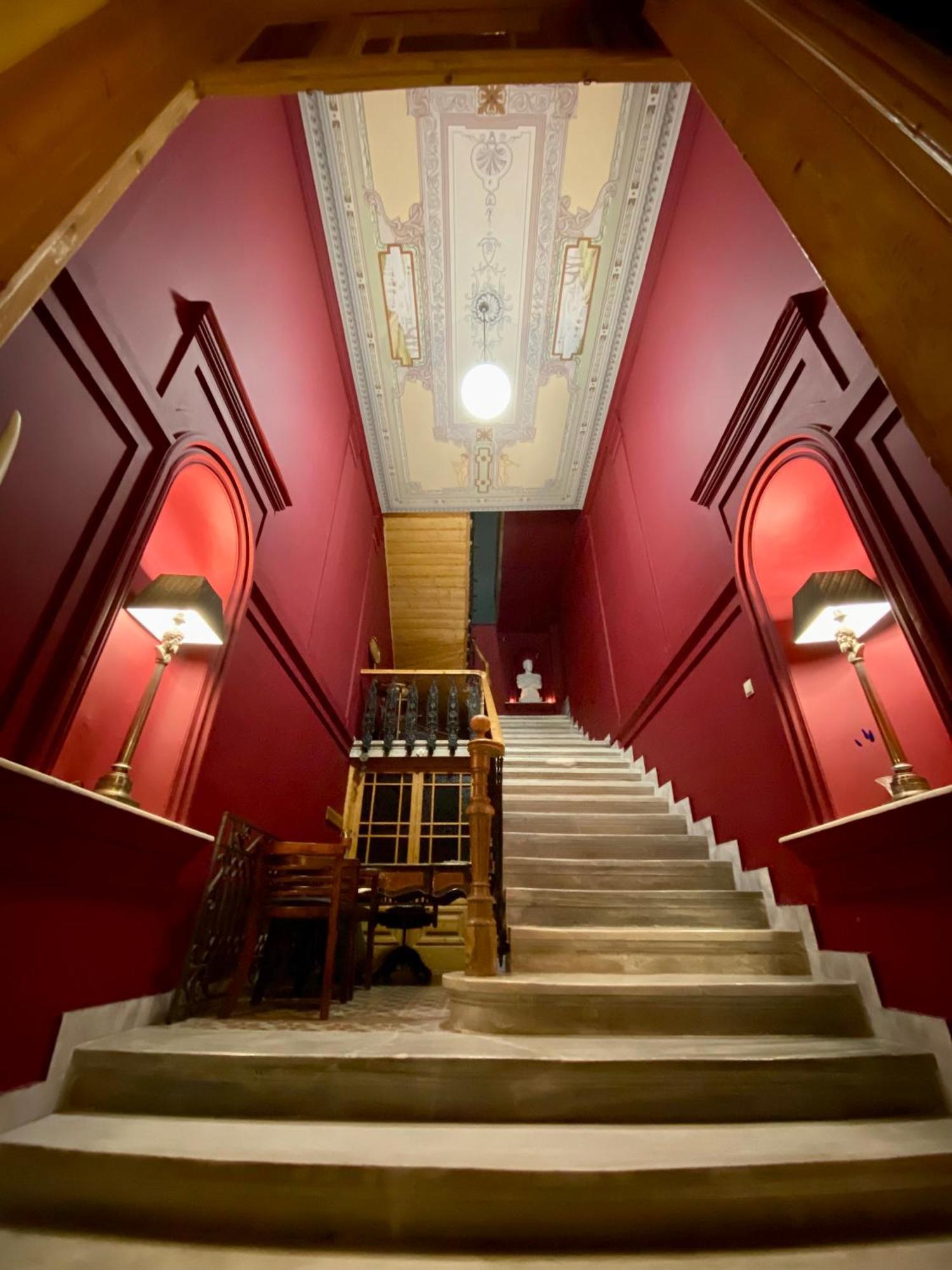 Vasilikon Hotel 1888 The Past Is Present Historical Preservation Monument カラマタ エクステリア 写真